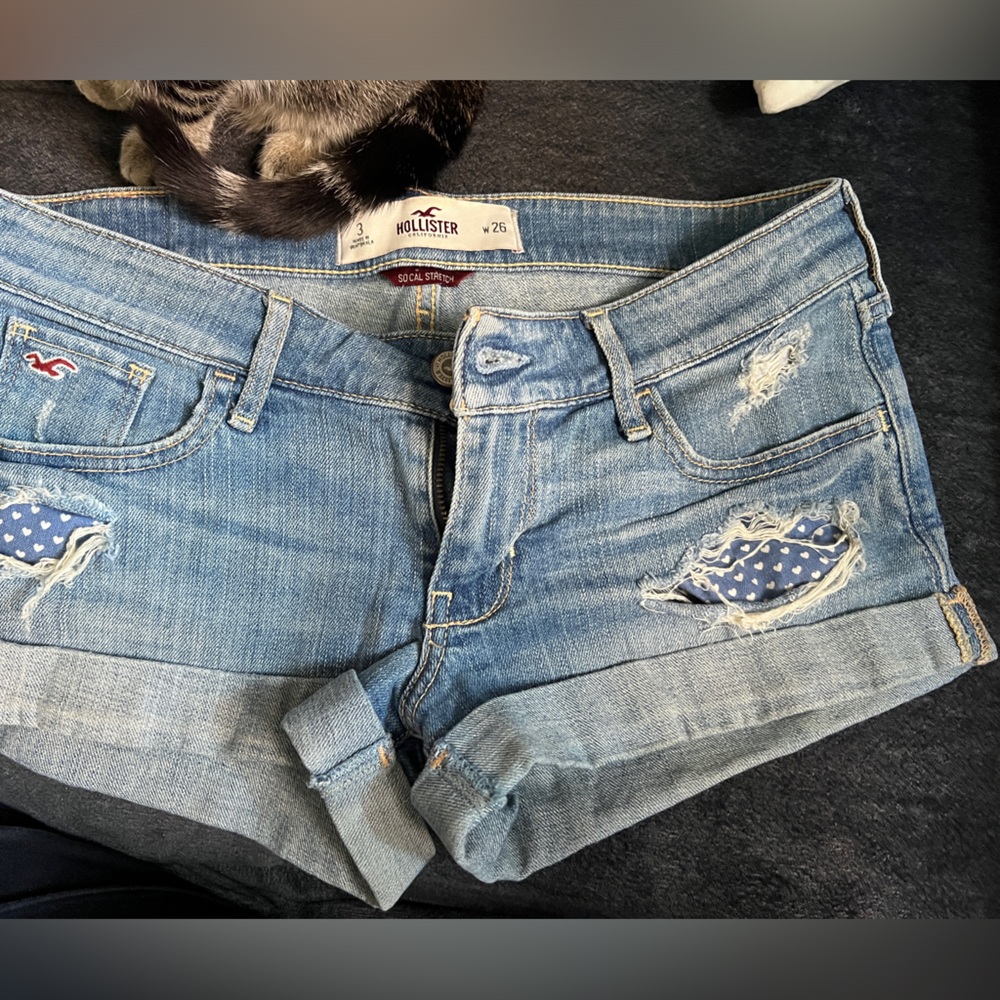 Short shorts